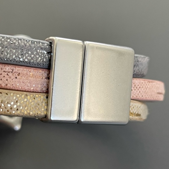 Bohemian Heart Bracelet - Picture 12 of 16